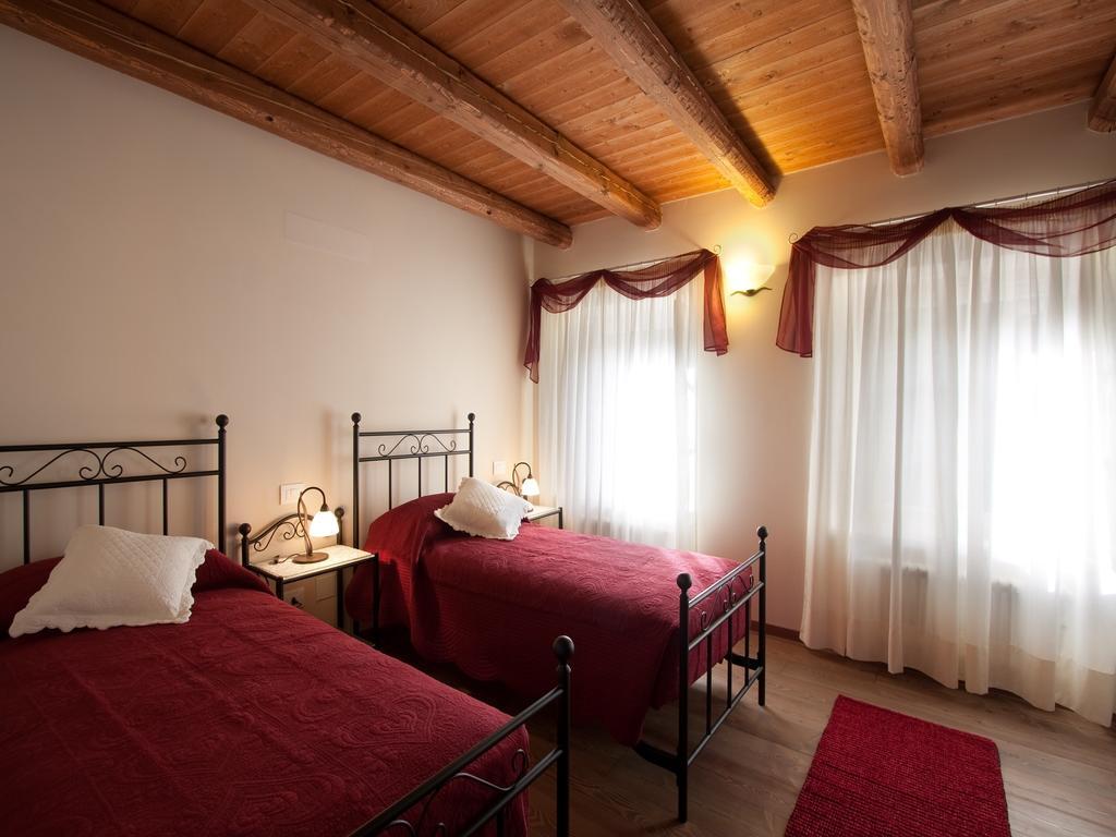 Affittacamere Valnascosta Faedis Room photo